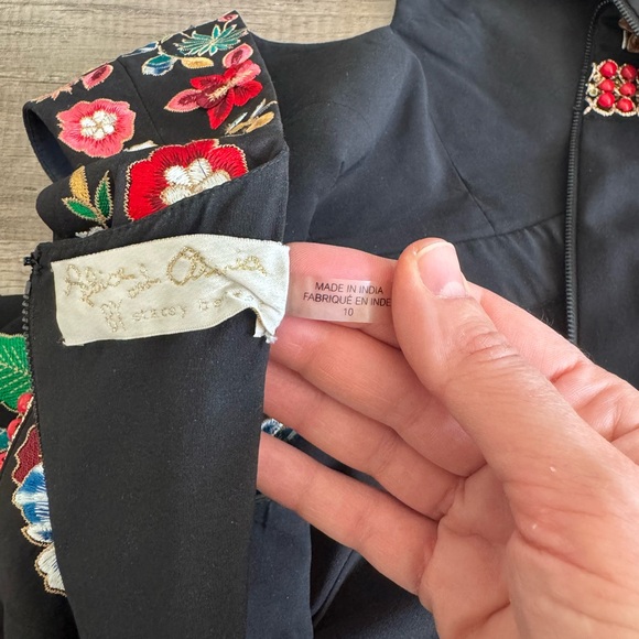 Alice + Olivia Black Floral Jumpsuit - Picture 8 of 12